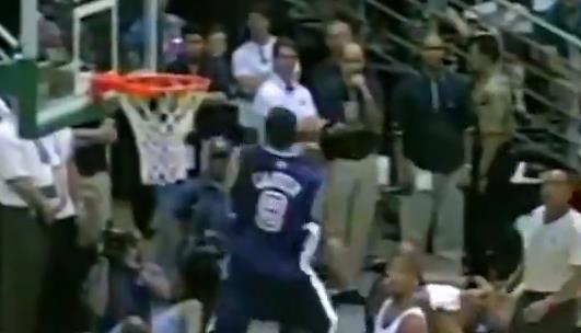 回顧歷屆夢之隊十佳球：Kobe致命3+1，Carter灌籃秀翻全場！