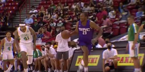 Louis King出戰28分砍下14.6分+3.2抄截，最後一戰獨得21分加冕MVP！