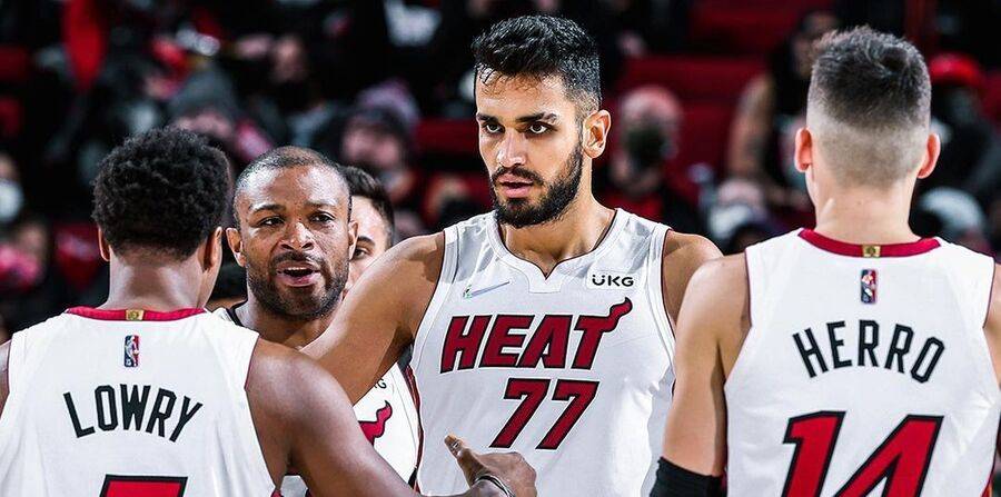 瘋狂！熱火底薪中鋒16板8助打崩太陽狀元，一戰追平NBA歷史11年前紀錄（影）