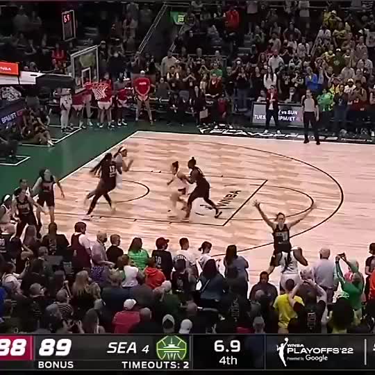 太精彩！WNBA 6.9秒上演絕殺和反絕殺和壓哨絕平