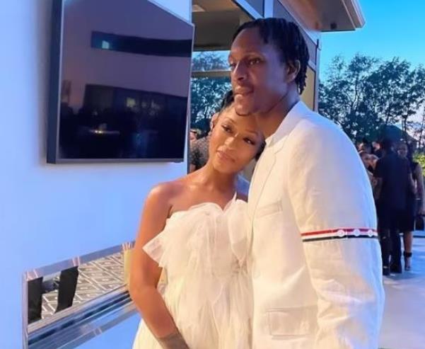 Rondo 37歲完成二婚！婚禮上宣佈他以第一順位選擇妻子：郎才女貌羨煞旁人