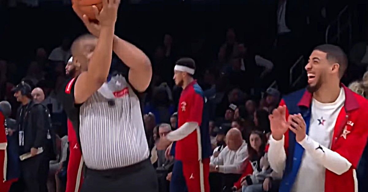 NBA / 【影片】明星賽裁判也搶戲！Tony Brothers神模仿Tyrese Haliburton「投籃姿勢」超爆笑