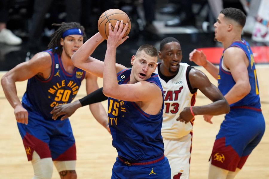 NBA / 多鏡頭詳解約基奇如何統治G3：把對手當成玩具，熱火真搞不定這個靈活的胖子！