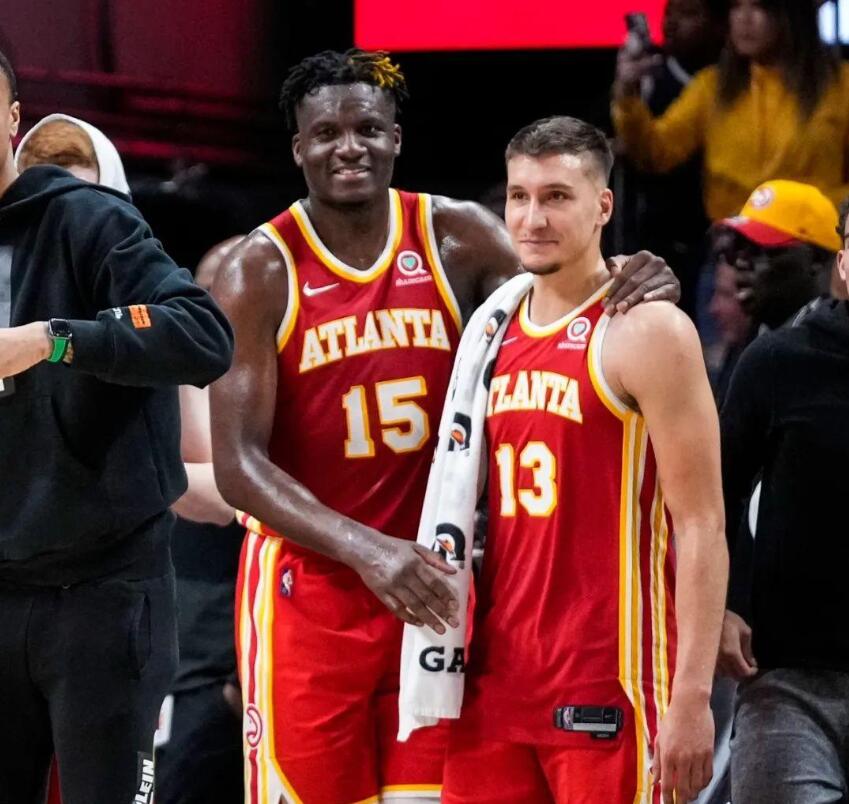 4換3!湖人老鷹潛在交易,「詹眉」將迎來第三巨頭?-黑特籃球-NBA新聞影音圖片分享社區