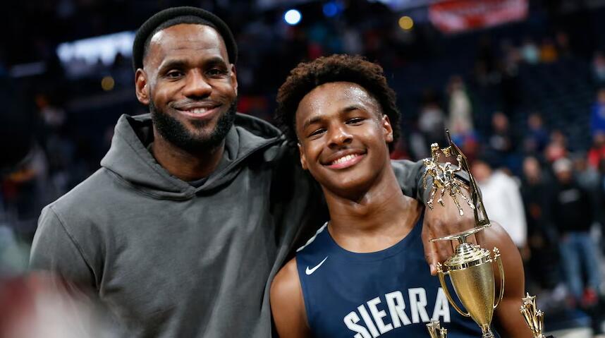 NBA / 布朗尼選秀前景如何?NBA經理稱至少二輪選中,並說出他的最大優勢!-黑特籃球-NBA新聞影音圖片分享社區