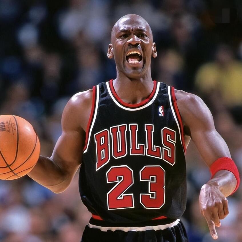 NBA / 就在今天,喬丹塵封21年的歷史紀錄,被28歲的約基奇打破了!-黑特籃球-NBA新聞影音圖片分享社區