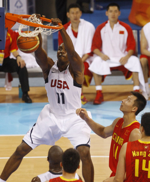 Dwight_Howard_Olympics_2008_vs_China