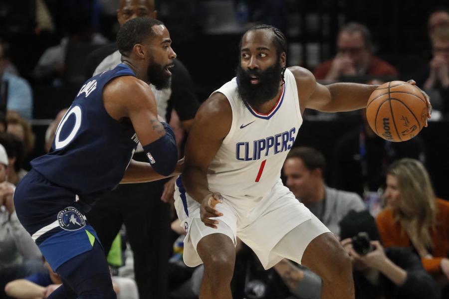 Anthony Edwards' 3rd-quarter burst fuels Wolves past Clippers | Reuters