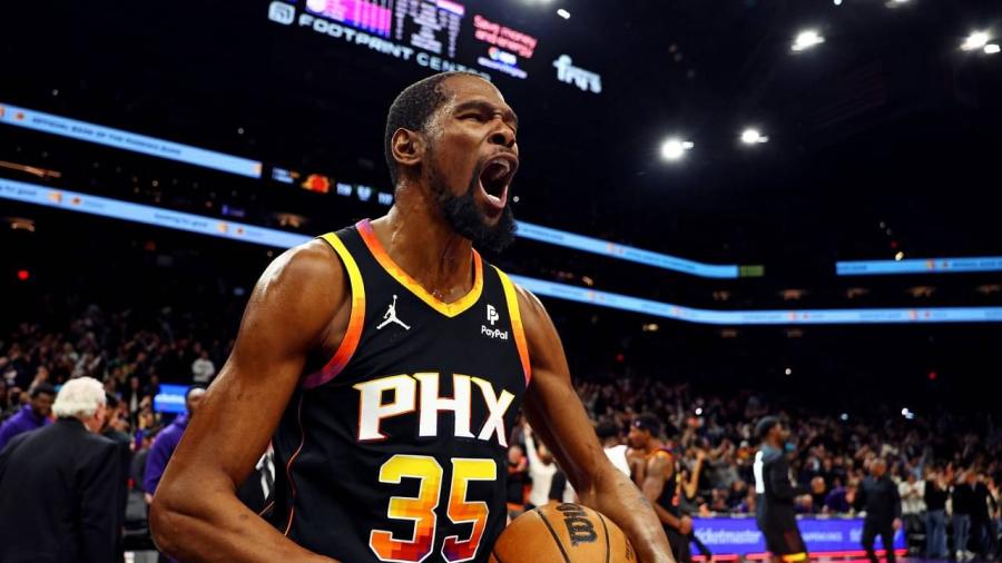 It Was a Blur”: Leading the 32–8 Run, Kevin Durant Describes Being 'Locked In' for Incredible 4th Quarter Turnaround Win for Suns vs Kings - The SportsRush