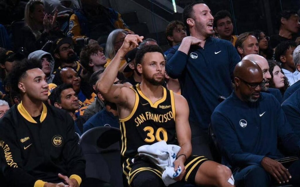NBA / 場均39+6!無緣全明星先發後大爆發,被激怒的柯瑞才是最可怕的!-黑特籃球-NBA新聞影音圖片分享社區