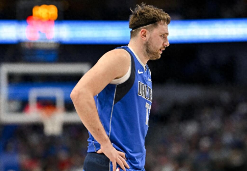 NBA / 東契奇你太強了!NBA史上前所未見的紀錄,被25歲的你實現了!-黑特籃球-NBA新聞影音圖片分享社區