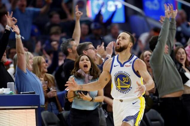 NBA / 柯瑞正式改變打法,科爾終於開竅了,勇士早這樣打能進西區前四!-黑特籃球-NBA新聞影音圖片分享社區