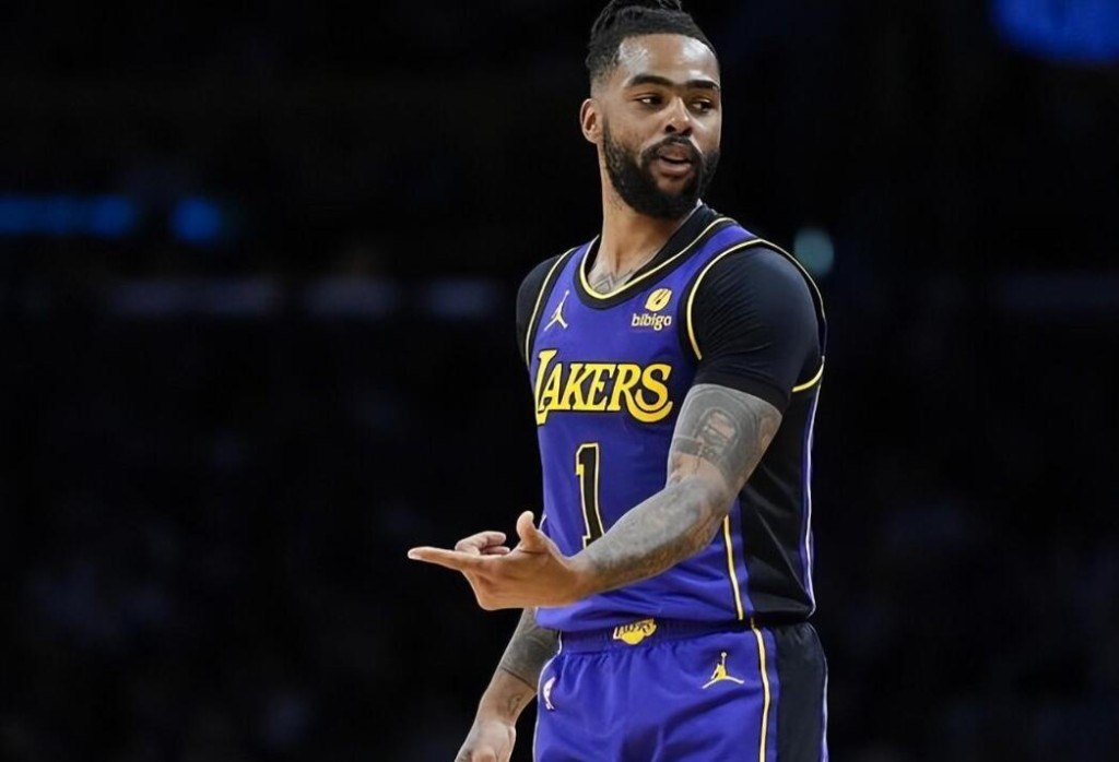 NBA / 即將成隊史三分第一?場均18+6+三分42%,這湖人三當家倒也不賴!-黑特籃球-NBA新聞影音圖片分享社區