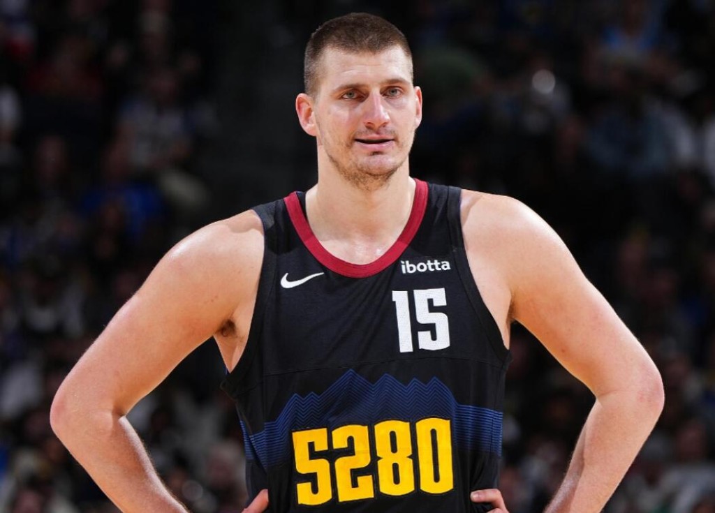 約基奇你太狠了,輕鬆創造77年NBA第一紀錄,真要三奪MVP了!-黑特籃球-NBA新聞影音圖片分享社區