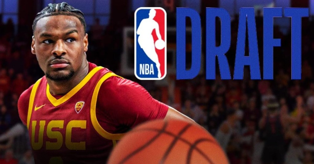 usc-basketball-news-bronny-james-to-get-serious-look-if-he-heads-for-2024-nba-draft (1)
