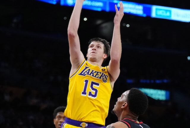 NBA: Atlanta Hawks at Los Angeles Lakers