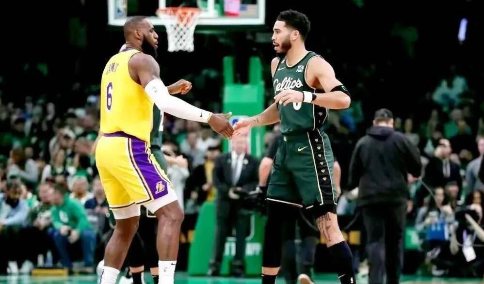 NBA / 4次進東決,23歲拿MVP,詹姆斯都心生羨慕,直言他未來不可限量!-黑特籃球-NBA新聞影音圖片分享社區