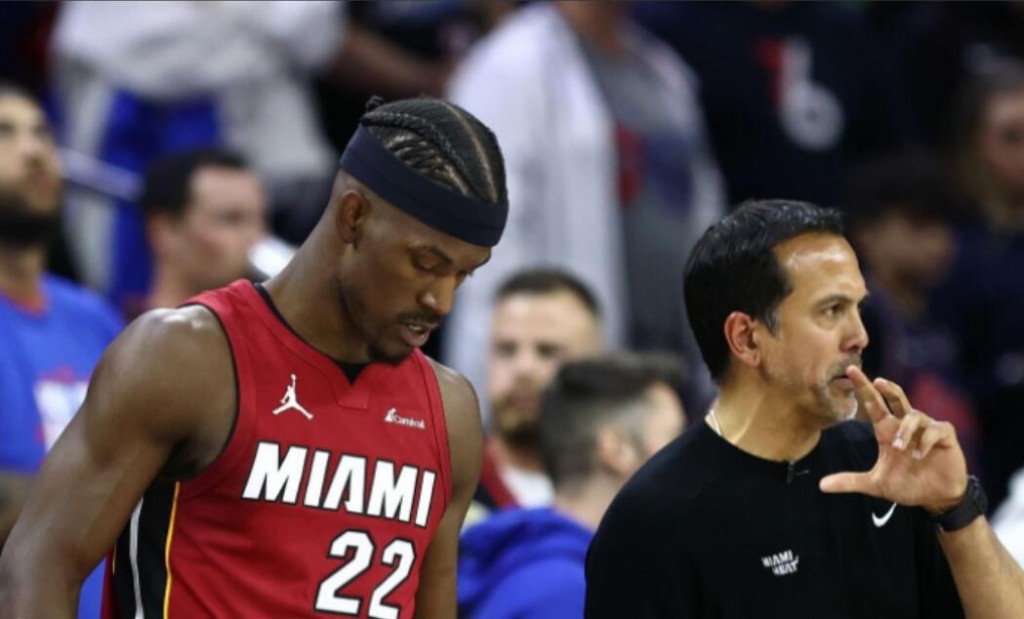 NBA / 【影片】熱火太倒霉!曝巴特勒傷勢不輕,或無限期傷停,走路一瘸一拐曝光,綠軍坐收大禮!-黑特籃球-NBA新聞影音圖片分享社區