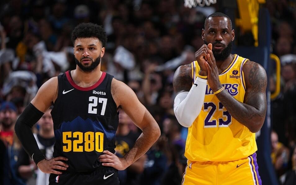 NBA / 【影片】剩15秒雙方打平,金塊教練不叫暫停,約基奇示意隊友:把球交給穆雷!-黑特籃球-NBA新聞影音圖片分享社區