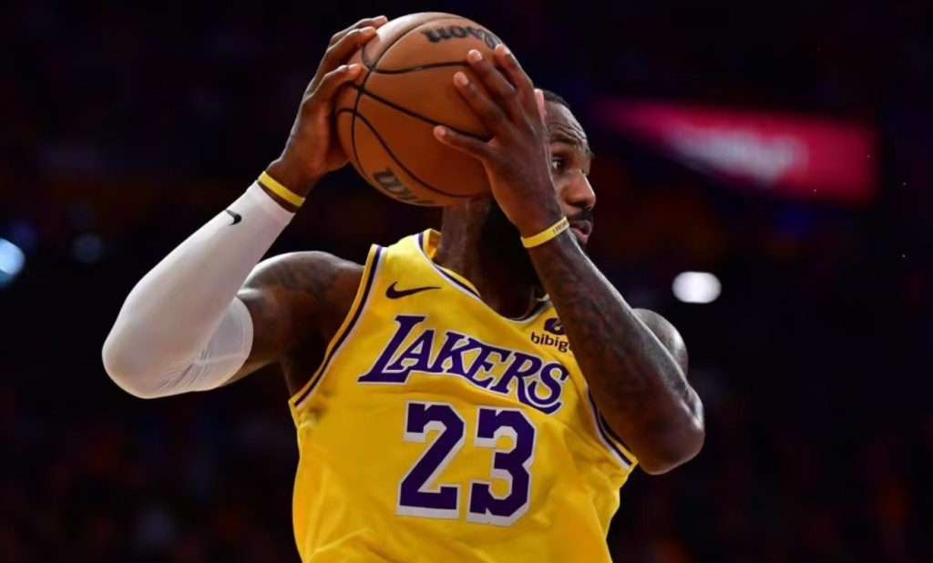 NBA / 季後賽至今湖人隊球員得分:詹眉176分,其他人131分,數據讓人扎心!-黑特籃球-NBA新聞影音圖片分享社區