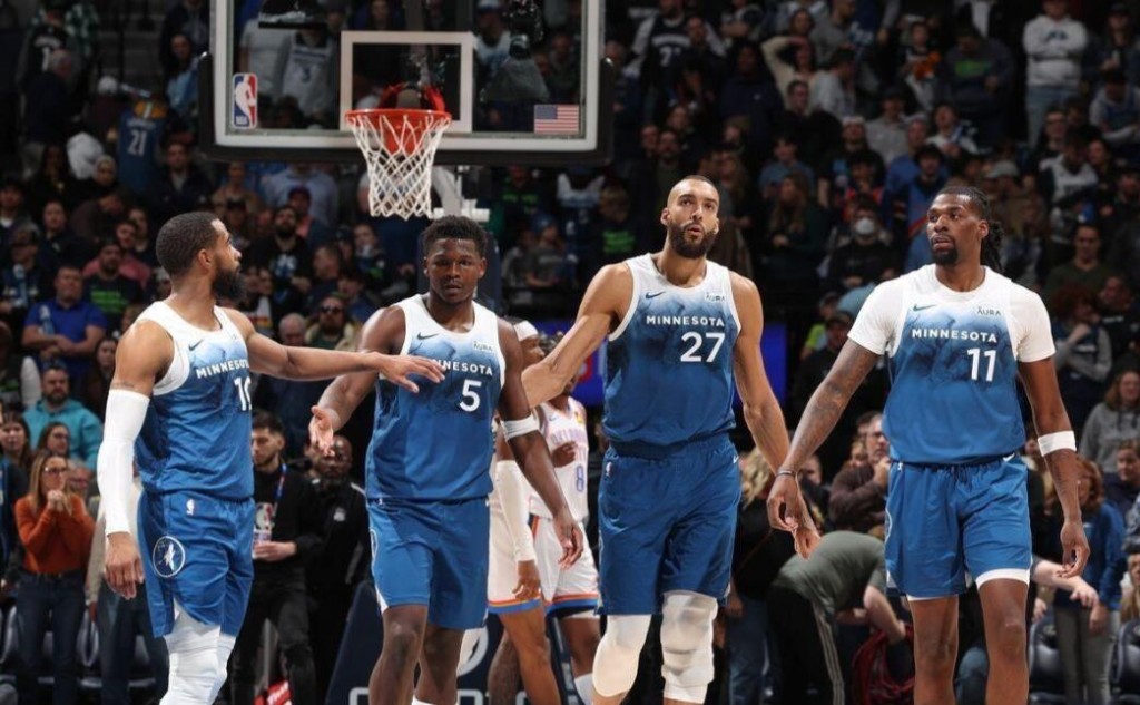 NBA / 柯瑞無緣季後賽,詹姆斯即將首輪出局,聯盟到了改朝換代的時候!-黑特籃球-NBA新聞影音圖片分享社區