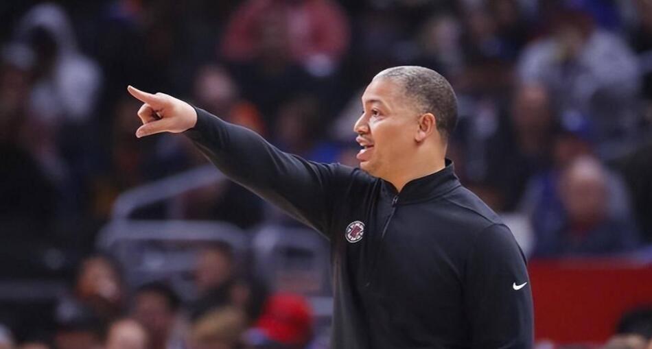 NBA / 季後賽16中4也不棄用,堅信他能夠反彈,這麼好的教練聯盟不多了!-黑特籃球-NBA新聞影音圖片分享社區