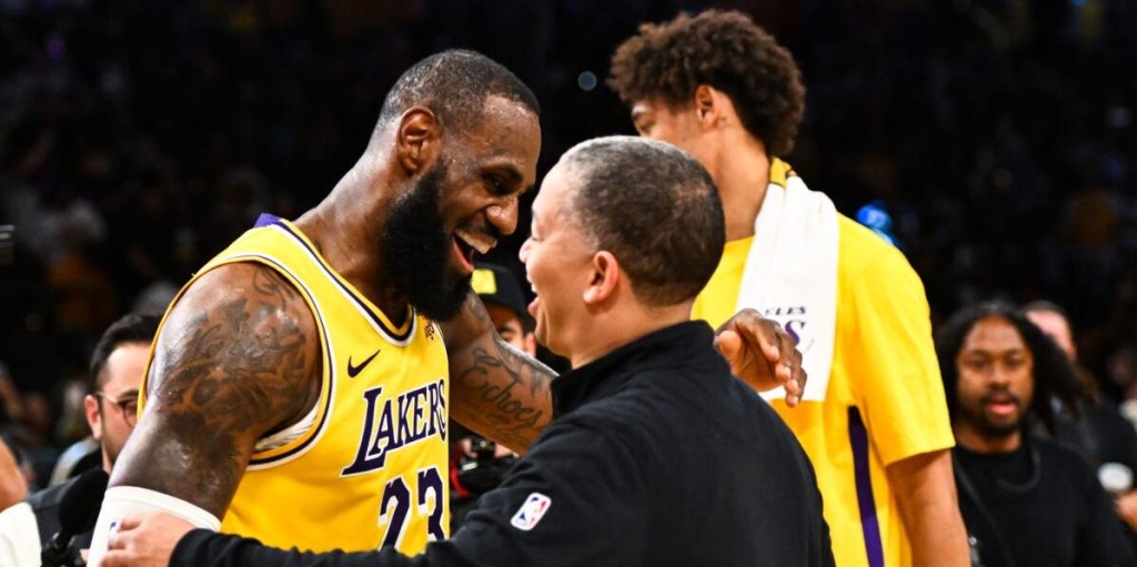 NBA / 曝湖人選帥將考慮詹眉意見!泰倫盧回應成候選人:被需要感覺真好!-黑特籃球-NBA新聞影音圖片分享社區