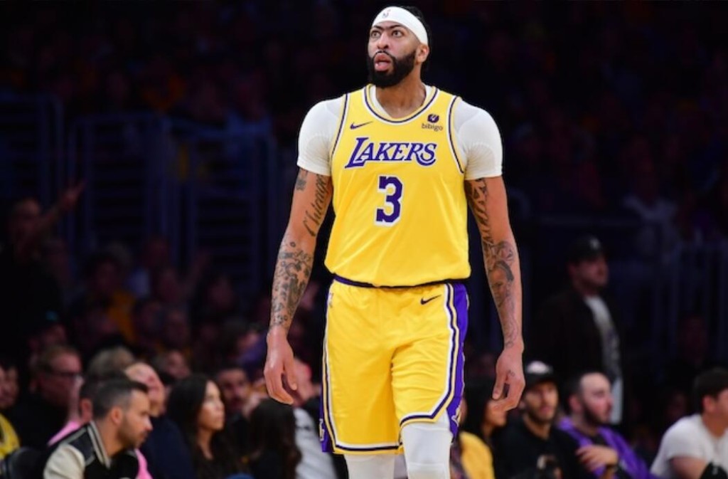 NBA / 曝湖人選帥將考慮詹眉意見!泰倫盧回應成候選人:被需要感覺真好!-黑特籃球-NBA新聞影音圖片分享社區