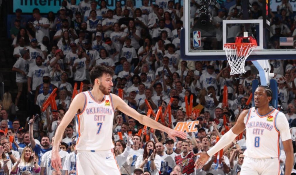 NBA / 西區大變天!雷霆三少轟66+21+15,讓「東厄」黯淡無光,主帥揭秘贏球真因!-黑特籃球-NBA新聞影音圖片分享社區