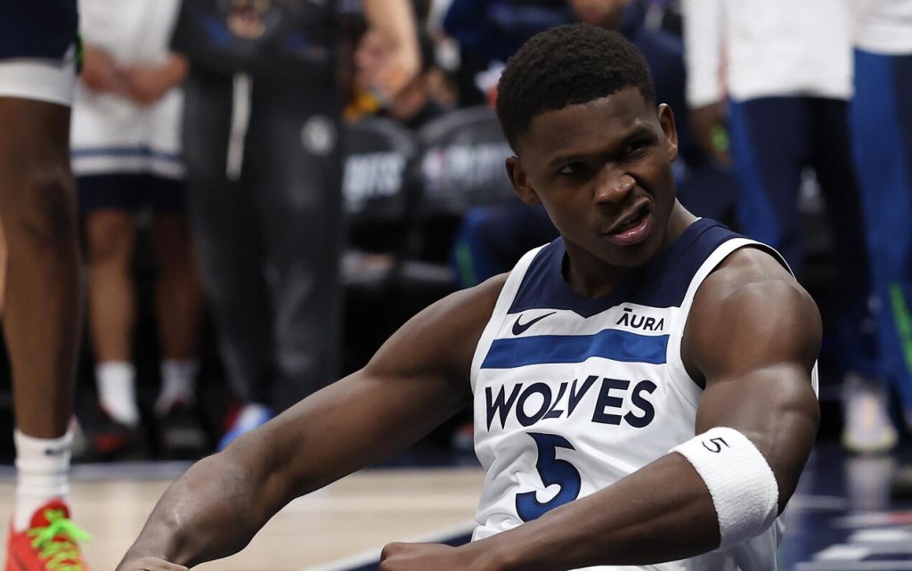 NBA / 回看20屆選秀,狀元愛德華實至名歸,榜眼懷斯曼是個水貨,探花三球是個脆皮!-黑特籃球-NBA新聞影音圖片分享社區