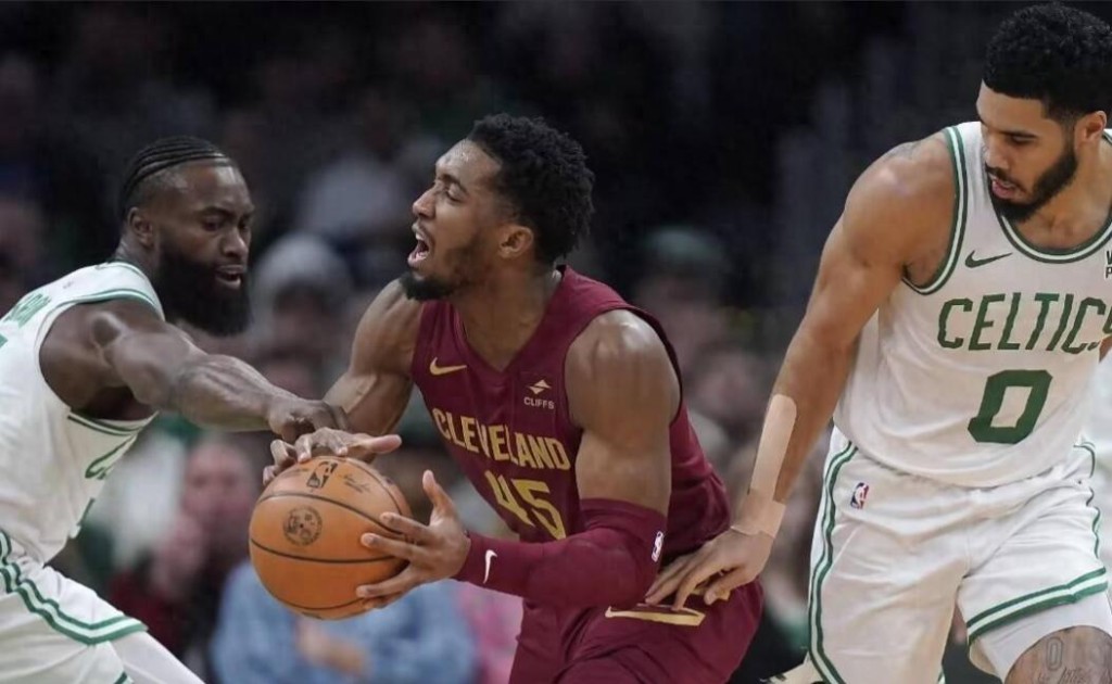NBA / 季後賽剛剛打完,多支球隊便搶著提供報價,場均30分,誰不想要他?-黑特籃球-NBA新聞影音圖片分享社區
