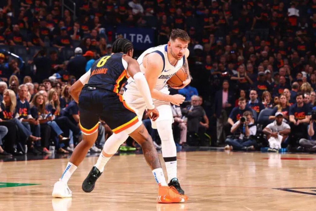 天王山,達拉斯頂住了!東契奇啊,你終於好起來了!-黑特籃球-NBA新聞影音圖片分享社區