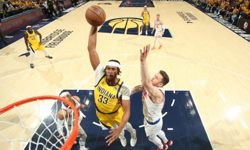 NBA / 溜馬 3-3 尼克 | 席亞康砍25+7,布朗森31+5,哈特傷退!尼克被溜馬拖入搶七(影)-黑特籃球-NBA新聞影音圖片分享社區