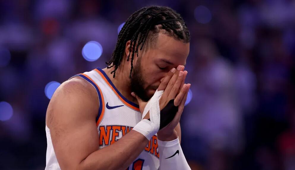 NBA / 【影片】尼克悲壯英雄!布朗森拼到左手骨折,導致搶七大戰提前退場,他已打出精彩一季!-黑特籃球-NBA新聞影音圖片分享社區