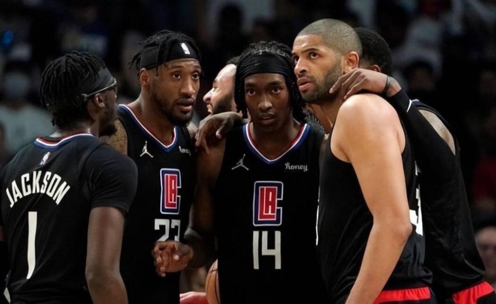 NBA / 快艇內部矛盾爆發?哈登加盟後喬治不滿自己定位,今夏大機率要離隊了!-黑特籃球-NBA新聞影音圖片分享社區