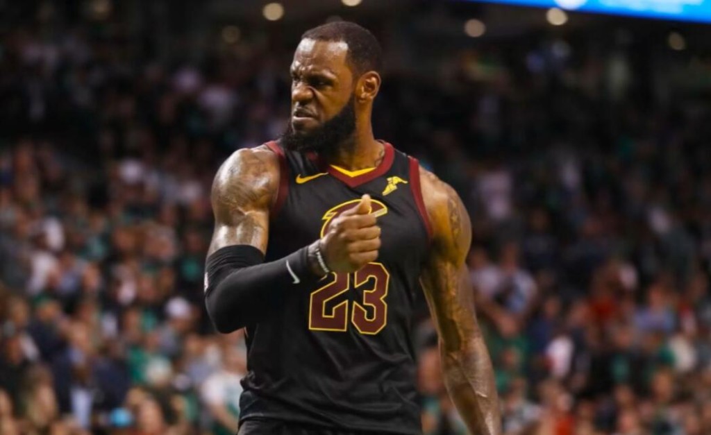 NBA / 詹姆斯2次離隊,騎士都變魚腩,那喬丹2次退役,公牛戰績如何?-黑特籃球-NBA新聞影音圖片分享社區