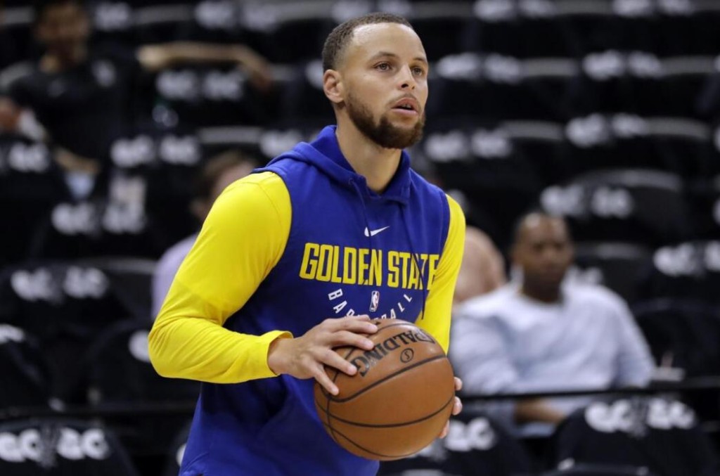 生涯總薪水超過5億,NBA歷史僅4人做到,柯瑞太過勵志了!-黑特籃球-NBA新聞影音圖片分享社區