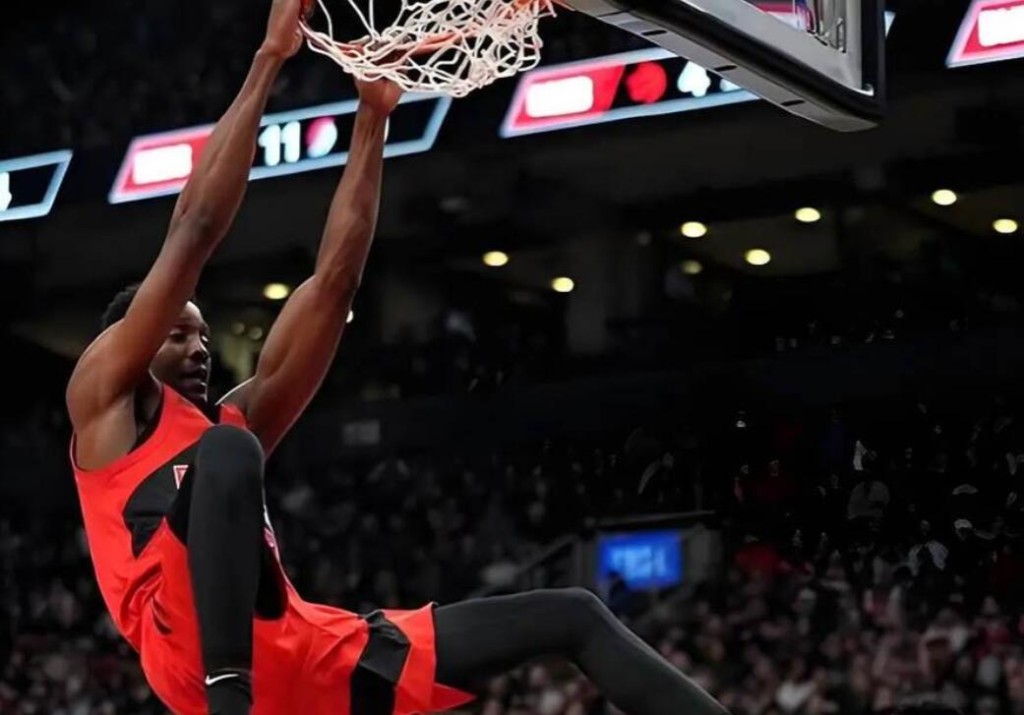 NBA / 湖人神操作!再簽2米16內線,18人豪陣出爐,一眉哥迎期待結局!-黑特籃球-NBA新聞影音圖片分享社區