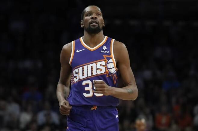 NBA 6位總收入最高球員：Curry 8億第六壓哨進入，詹皇18億第二，第一達37億-黑特籃球-NBA新聞影音圖片分享社區