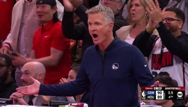 NBA / 勇士輸的冤!科爾在失誤前喊暫停慘遭無視,怒斥裁判關鍵吹罰比小學生比賽還差!(影)-黑特籃球-NBA新聞影音圖片分享社區
