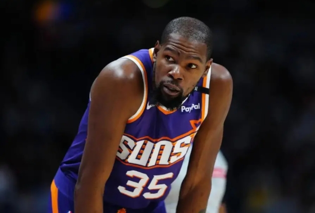 NBA / 詹杜柯三老同一天輸球!杜蘭特三連敗柯瑞13中2,詹姆斯大三元錯失絕平球!-黑特籃球-NBA新聞影音圖片分享社區