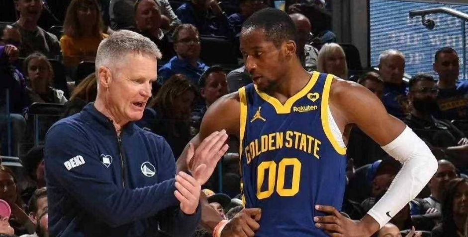 NBA / 兩場砍68分,勇士將以他為核心,柯瑞主動讓權,新老大要上位了!-黑特籃球-NBA新聞影音圖片分享社區