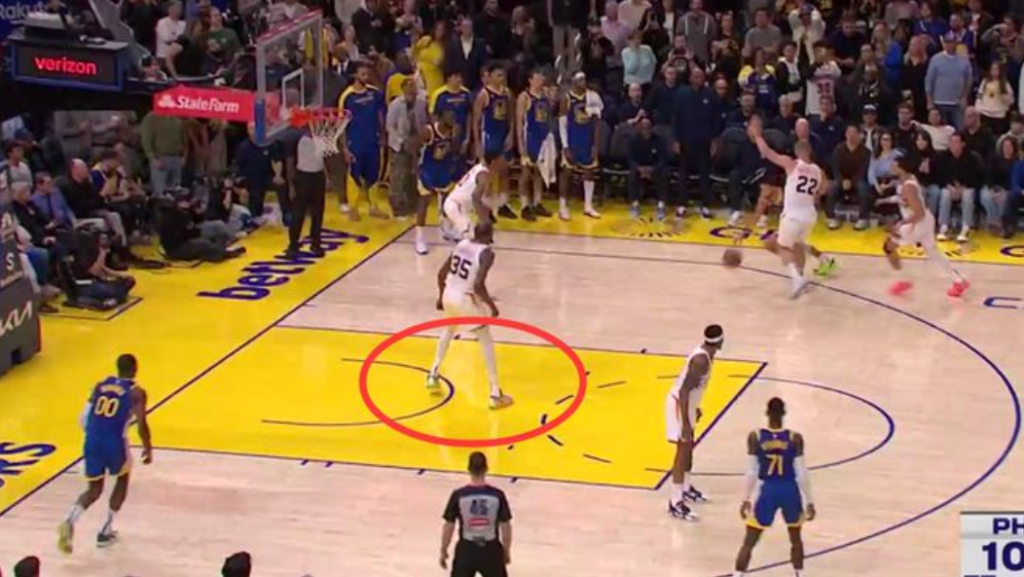 NBA / 勇士VS太陽裁判報告:比爾關鍵犯規是錯判,還漏吹杜蘭特防守3秒!-黑特籃球-NBA新聞影音圖片分享社區