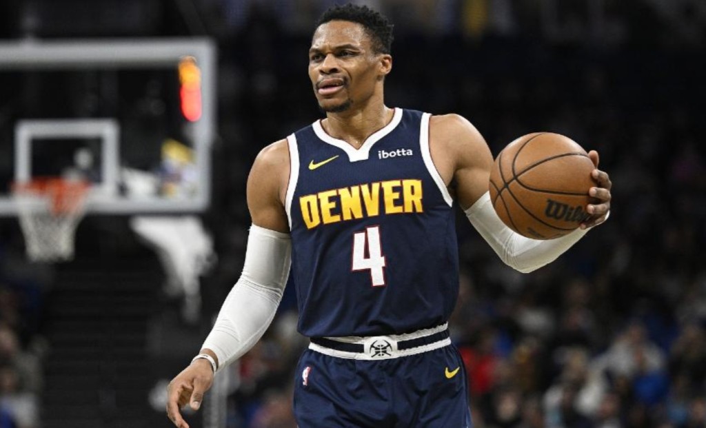 NBA / 詹姆斯生涯能拿200次大三元嗎?今年已拿9次,40歲依舊全能!-黑特籃球-NBA新聞影音圖片分享社區