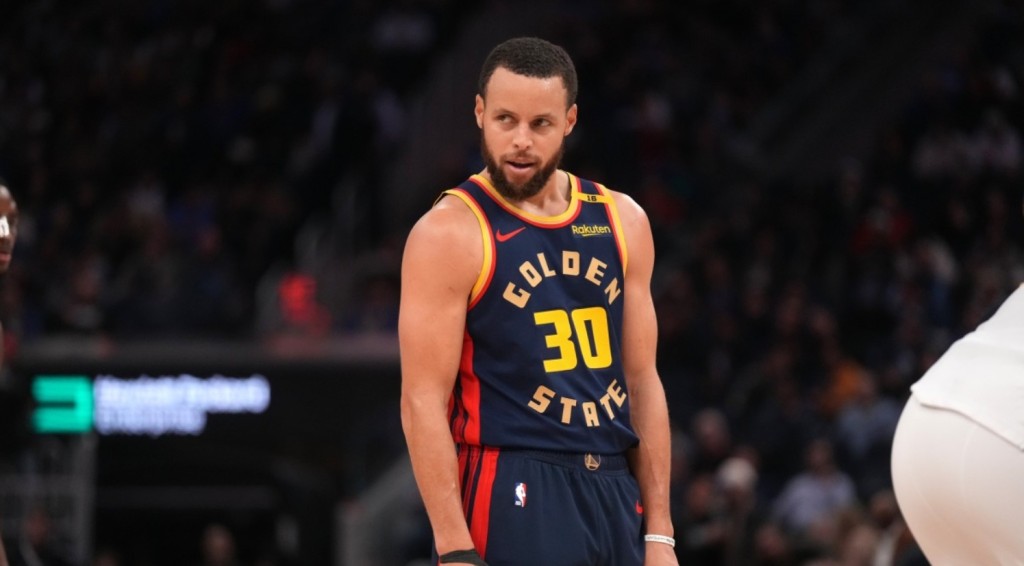 只差90顆三分球,NBA 78年來史無前例的神紀錄,要被柯瑞達成了!-黑特籃球-NBA新聞影音圖片分享社區