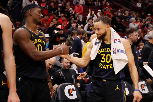 NBA / 勇士傳導球打法,若是15秒不出機會怎麼辦?科爾:交給巴特勒!-黑特籃球-NBA新聞影音圖片分享社區