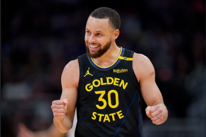 NBA / 拒絕24分逆轉！柯瑞背靠背貢獻27+5三分，助力勇士賽季三殺火箭 （影）-黑特籃球-NBA新聞影音圖片分享社區