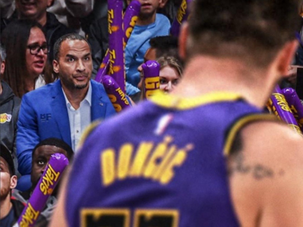NBA / 揭秘東契奇交易內幕!愛喝酒、抽水煙令人擔憂,獨行俠怕他5年後退役趕緊「止損」!-黑特籃球-NBA新聞影音圖片分享社區