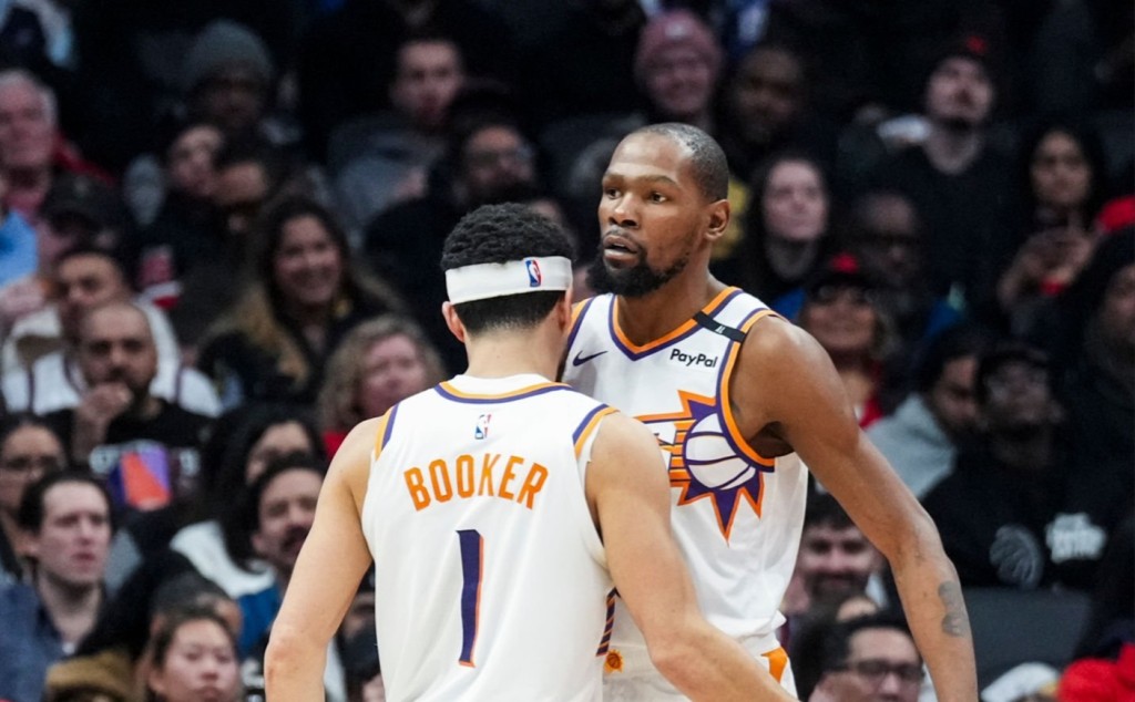 NBA / 杜蘭特衝冠夢碎?三巨頭不合拍,2.21億最貴軍團,戰績13戰10負墜落!-黑特籃球-NBA新聞影音圖片分享社區