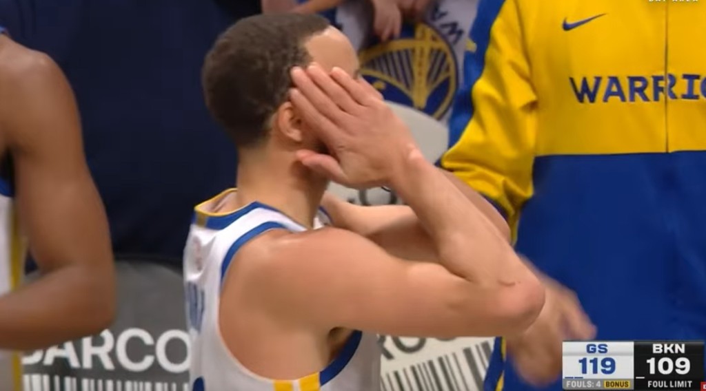 就在這場比賽,喬丹塵封22年的NBA偉大紀錄,被柯瑞強勢打破了!-黑特籃球-NBA新聞影音圖片分享社區